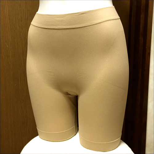 【レディース・補正下着】ユニクロ　ボディシェイパーシームレス　ガードル　ベージュ XLサイズ