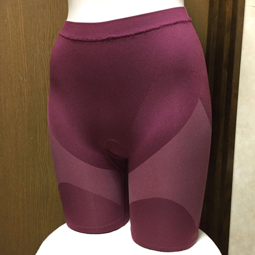 【レディース・補正下着】ユニクロ シェイプアップインナーでシルエット美しく セミロングガードル パープル  M/Lサイズ